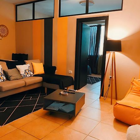 City Central Amazona Appartment Τίρανα Εξωτερικό φωτογραφία